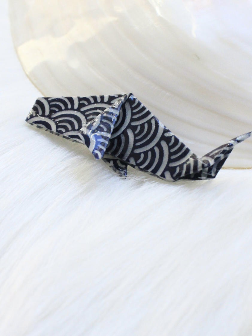 Handmade Whale Brooch – Deep Blue Tide Ocean Design