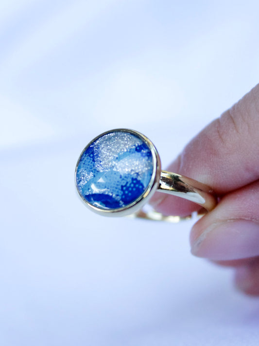 Handmade Washi Paper Ring – Silver Tide Origami Design