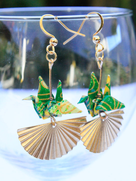 origami-crane-golden-fan-earrings-green'
