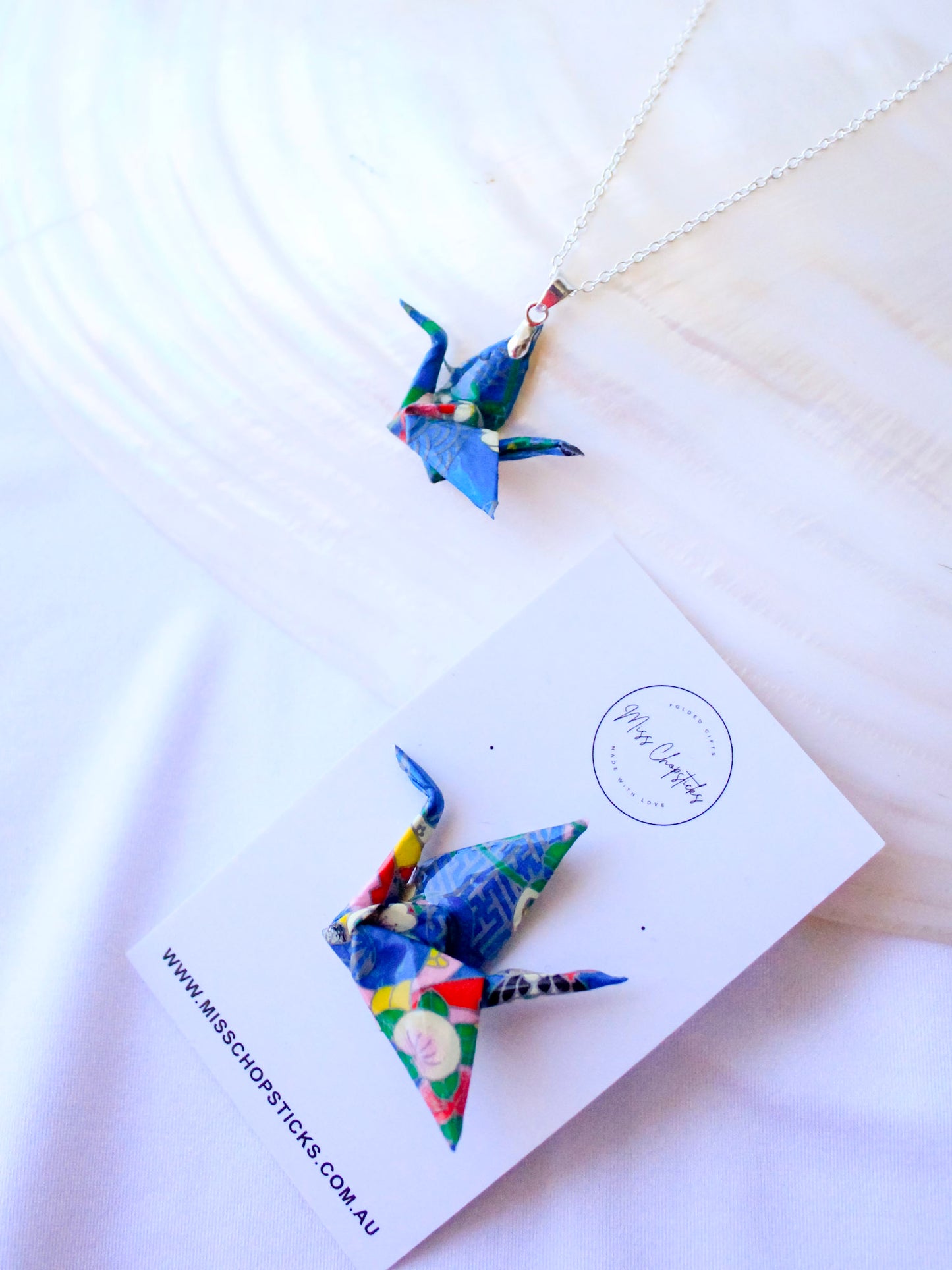 mother's-day-gift-origami-crane-necklace-brooch-bundle