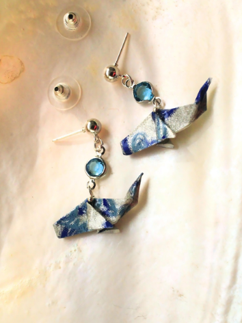 Ocean Dream Whale Earrings: Elegance from the Deep