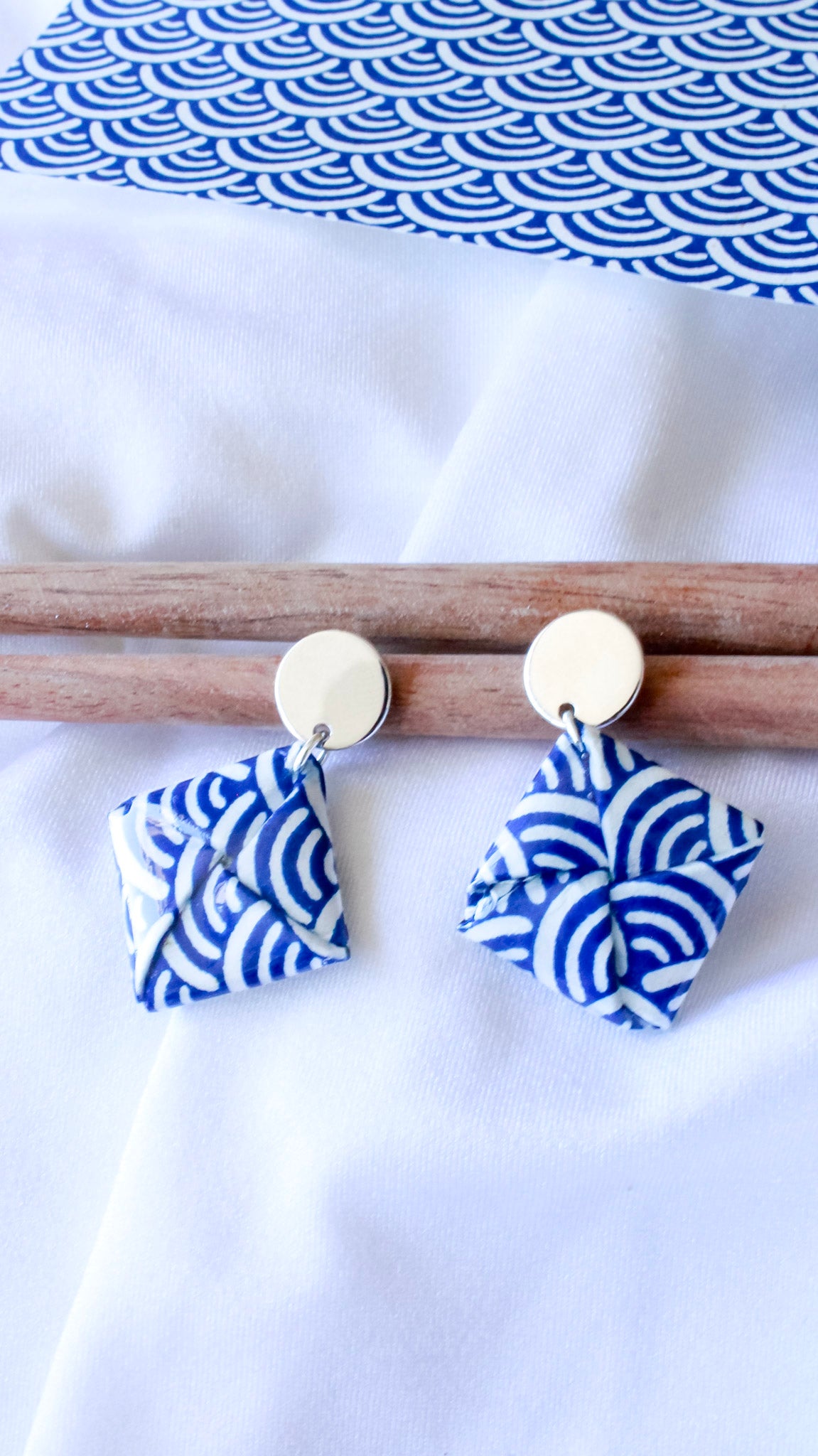 Handmade blue wave origami stud earrings – hypoallergenic, gold-plated stainless steel, ocean-inspired gift for her.