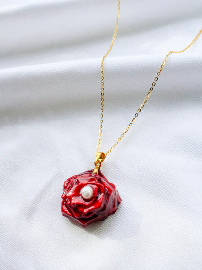 Origami-Rose-Necklace-gold