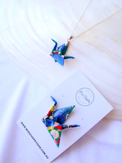 mother's-day-gift-origami-crane-necklace-brooch-bundle