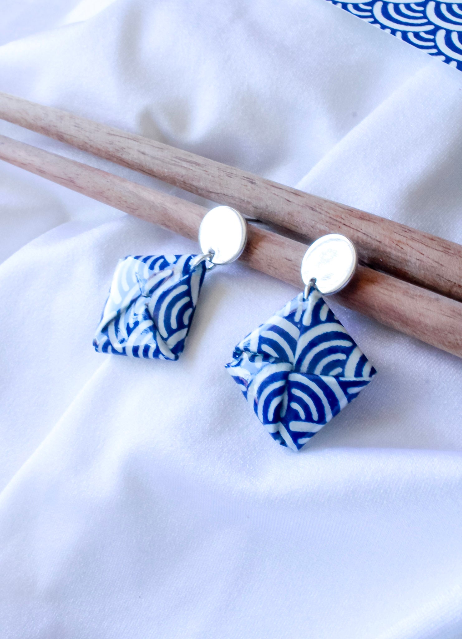 Handmade blue wave origami stud earrings – hypoallergenic, gold-plated stainless steel, ocean-inspired gift for her.