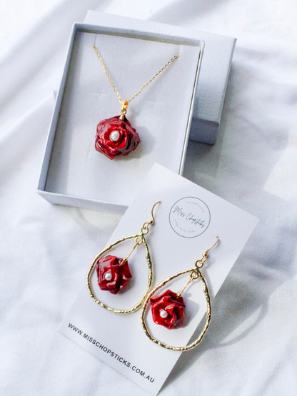 origami-rose-necklace-earrings-set